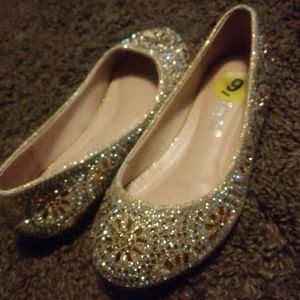 Link rhinestone ballet flats